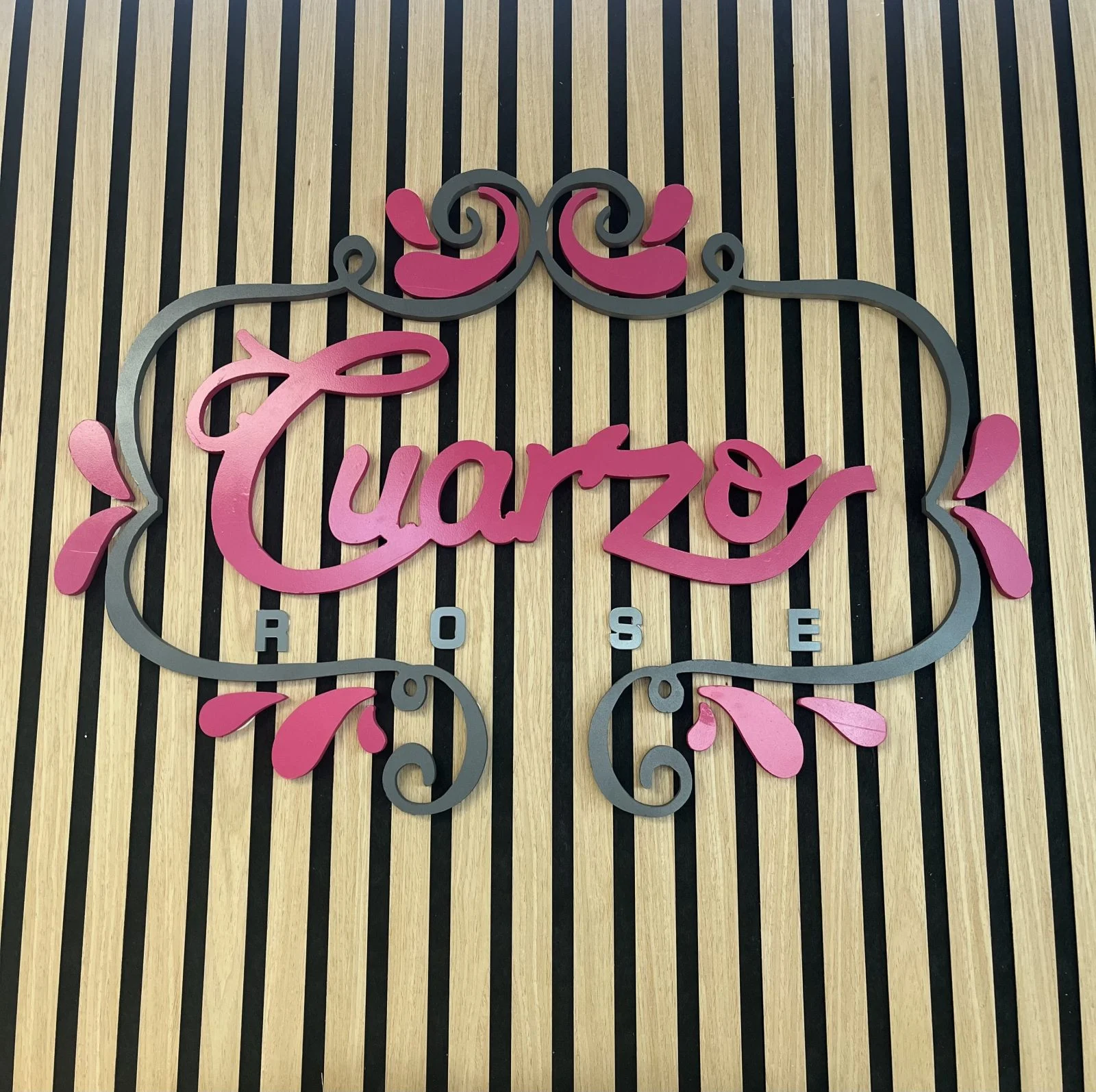 Fachada de Cuarzo Rosé en Adra